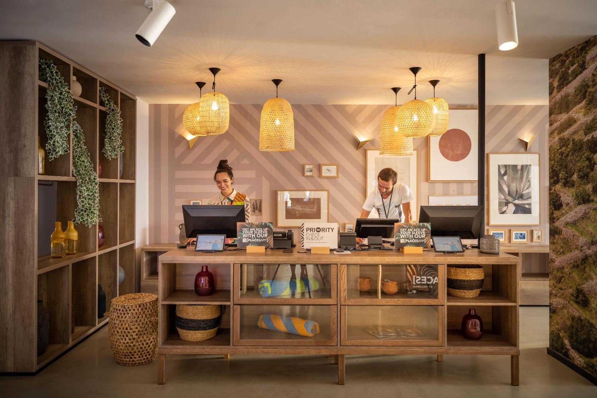 Places Hvar Hotel By Valamar Stari Grad  Luaran gambar